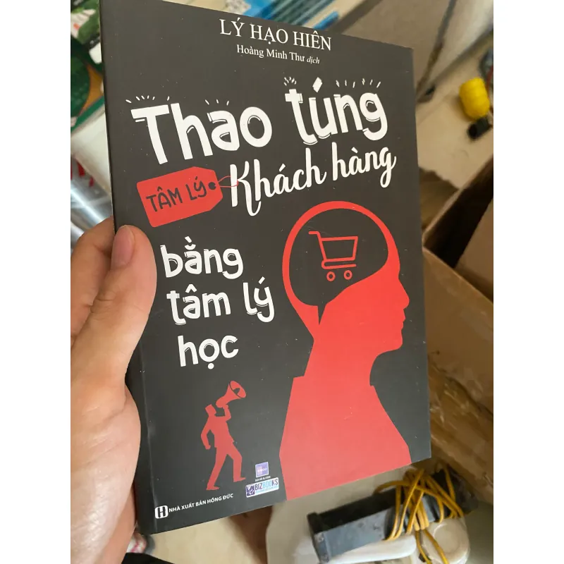 Sách thao túng tâm lý khách hàng bằng tâm lý học 310797