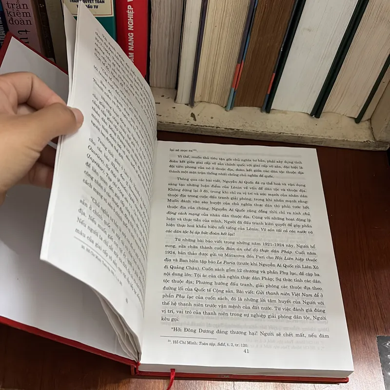 II Chủ Tịch Hồ Chí Minh Và Đại Tướng Võ Nguyễn Giáp _ Hai Con Người Làm Nên Huyền Thoại 718047