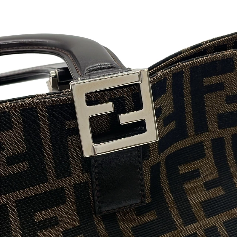 Túi Fendi 26693 - Hàng hiệu Authentic 804567