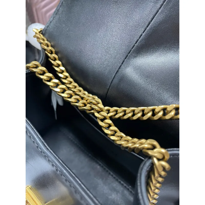 Túi mini sang chảnh, nhỏ gọn, chất da mướt mượt không tì vết, thanh lý vì thíu tiền huhu 605613