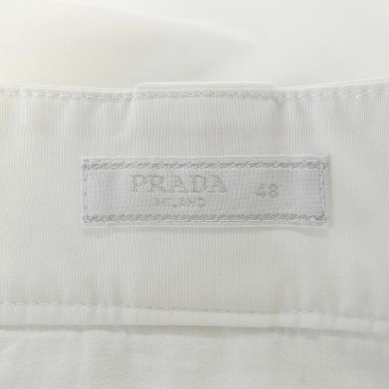 Quần short PRADA SPG32 S182 1U1K - Hàng hiệu Chính hãng 883821
