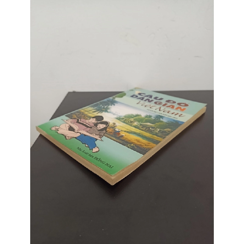 Câu Đố Dân Gian Việt Nam (2005) - Hoàng Oanh Mới 80% (ố vàng) HCM.ASB1903 341208