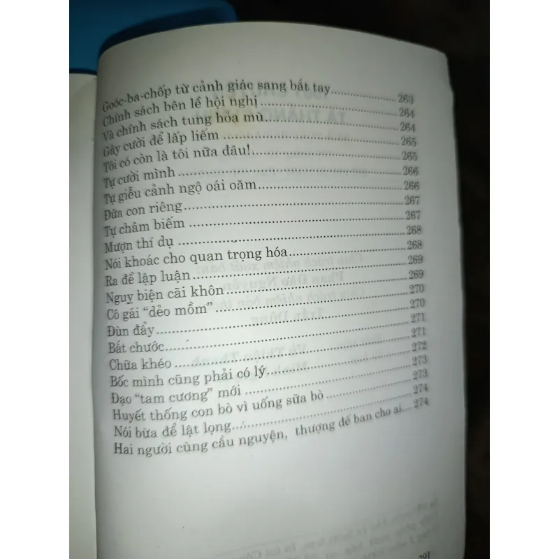 Tà không thắng chánh 1021417