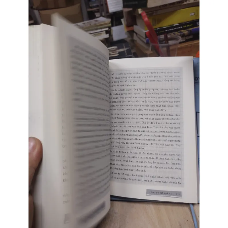 Sách: Ngày em rời xa - TG: Emily Bleeker (B1) 799330