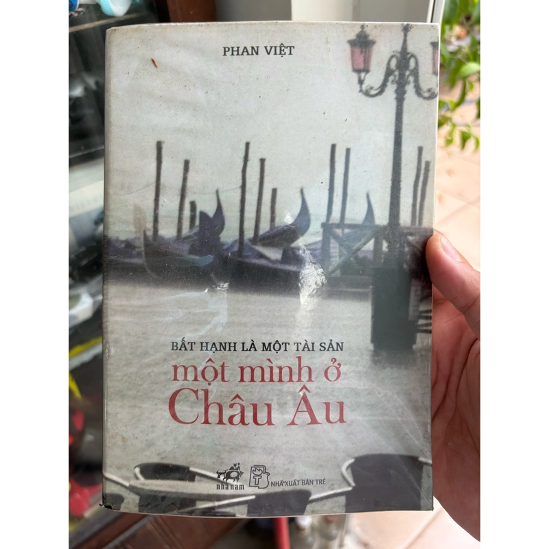 Một mình ở Châu Âu - Phan Việt 301729