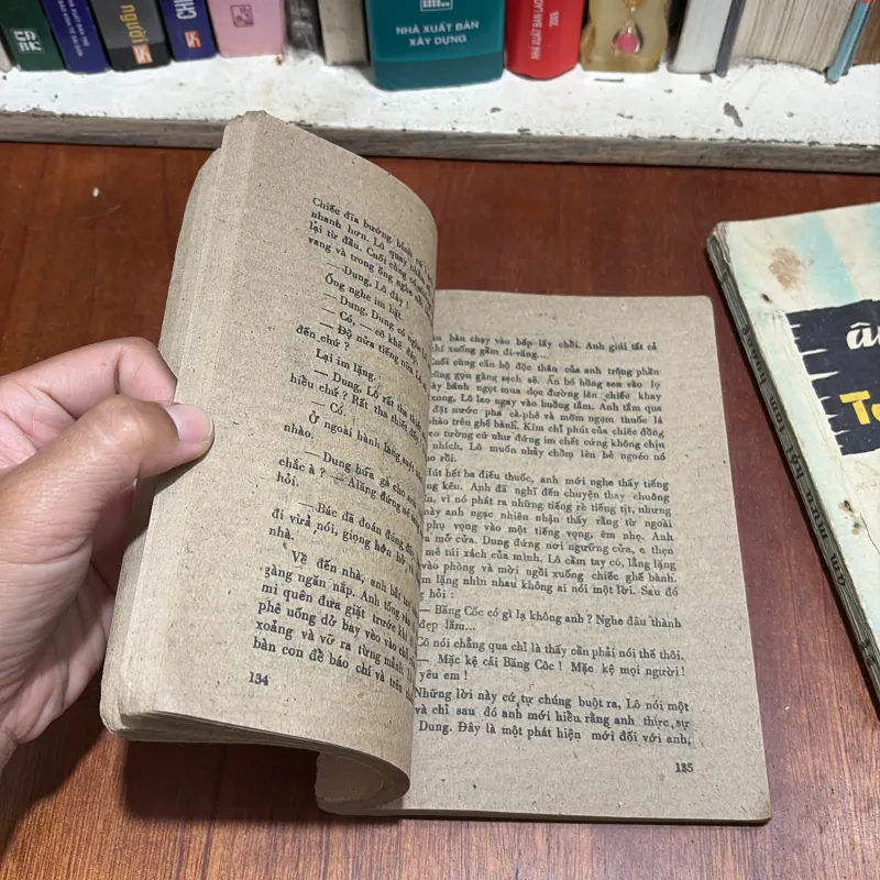 II Sách 8x: Âm Mưu Hội Tam Hoàng (2 Tập) - A. LÊVIN - 1985 800356