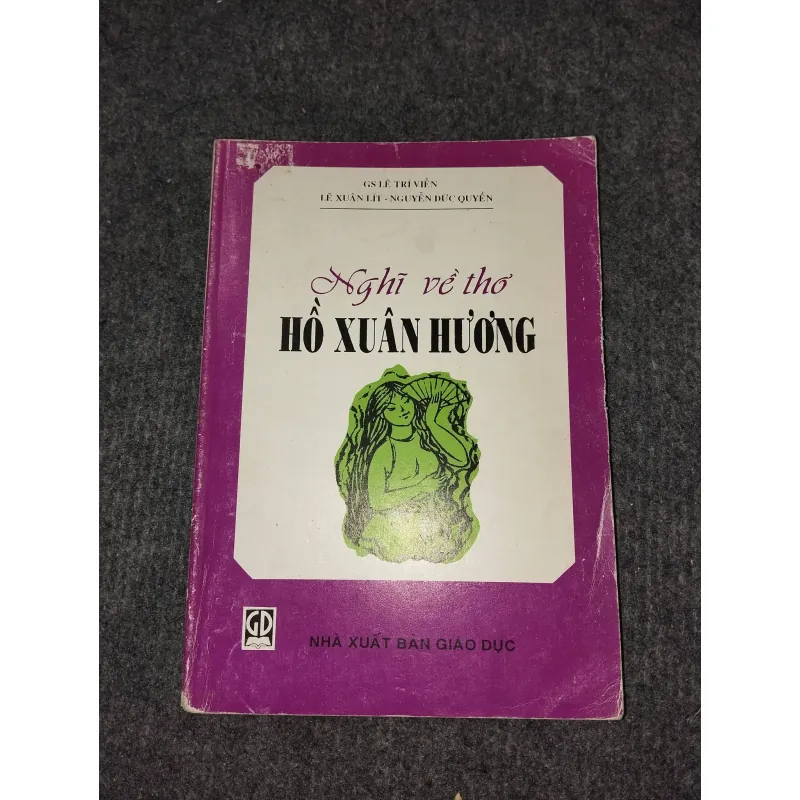 NGHĨ VỀ THƠ HỒ XUÂN HƯƠNG 957903