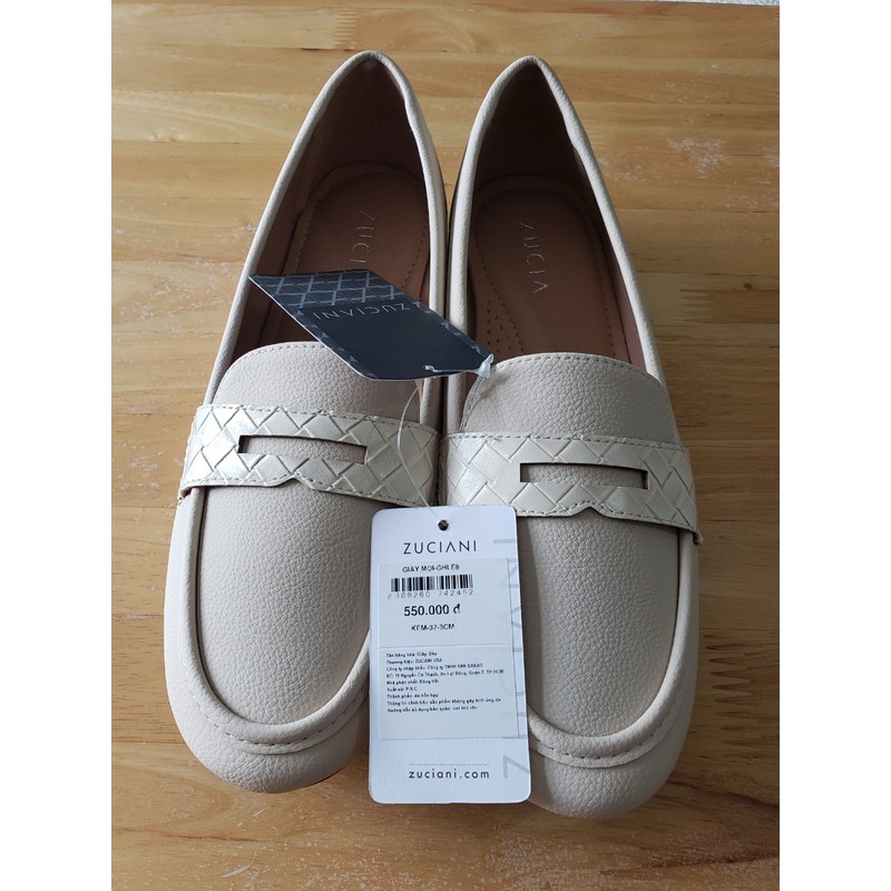 GIÀY MỌI ZUCIA HỌA TIẾT QUAI DẬP Ô VUÔNG cao 3cm màu kem size 37 new fullbox 188851