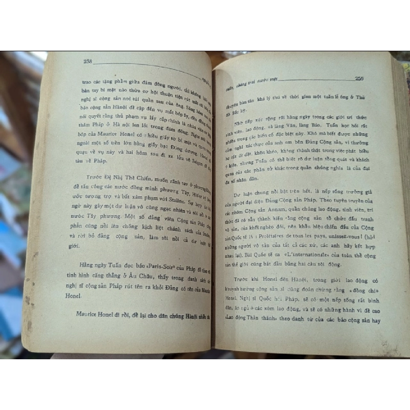 Tuấn chàng trai nước việt - Nguyễn Vỹ ( trọn bộ 2 cuốn ) 128850