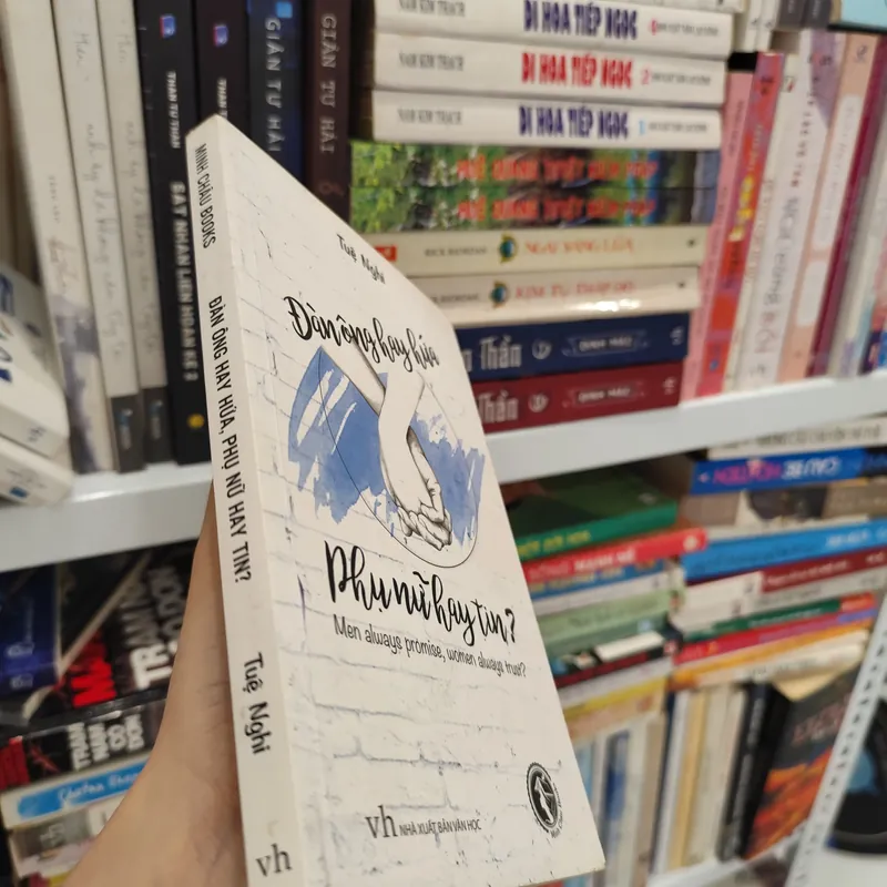 Đàn ông hay hứa phụ nữ hay tin 562791
