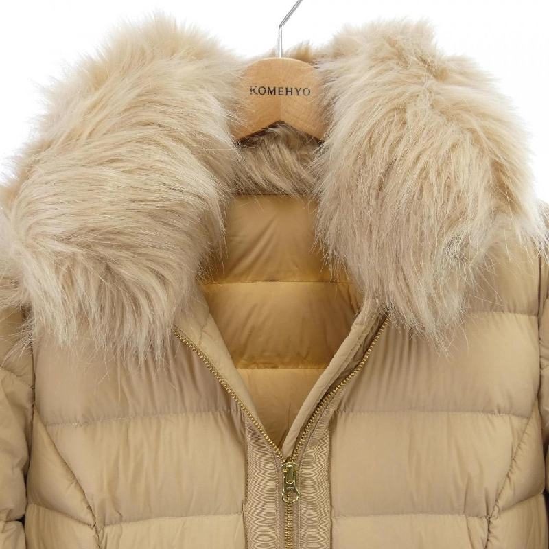 BEATRICE E56505 Áo khoác lông - Hàng hiệu Authentic 821518