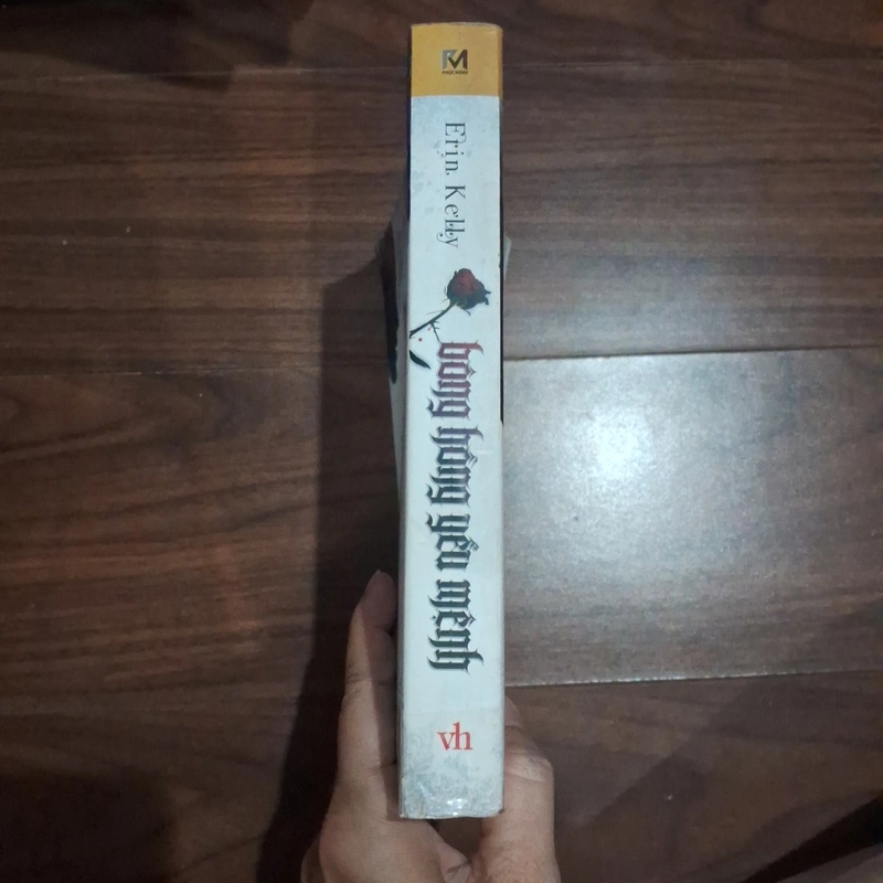 Bông hồng yểu mệnh 526307