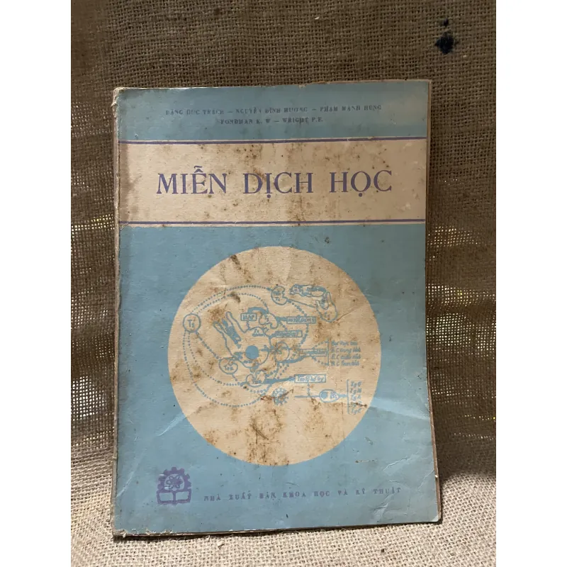 Miễn dịch học - 240 trang khổ lớn  926120