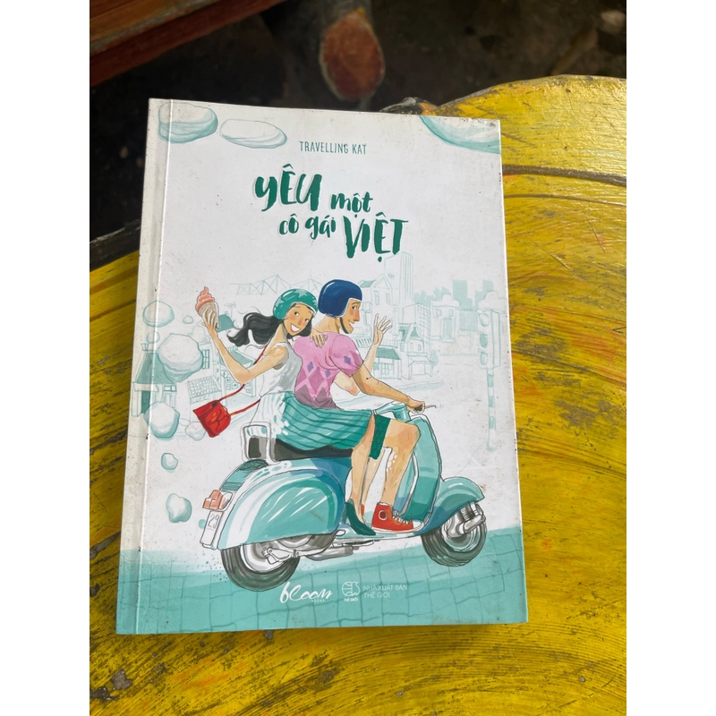 Yêu một cô gái Việt 475895