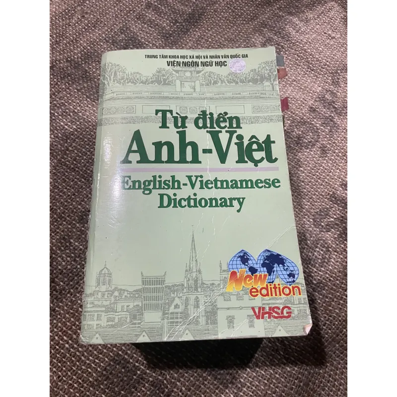 Từ điển Anh Việt ; 2110 trang bìa mềm ; khổ lớn  1030110