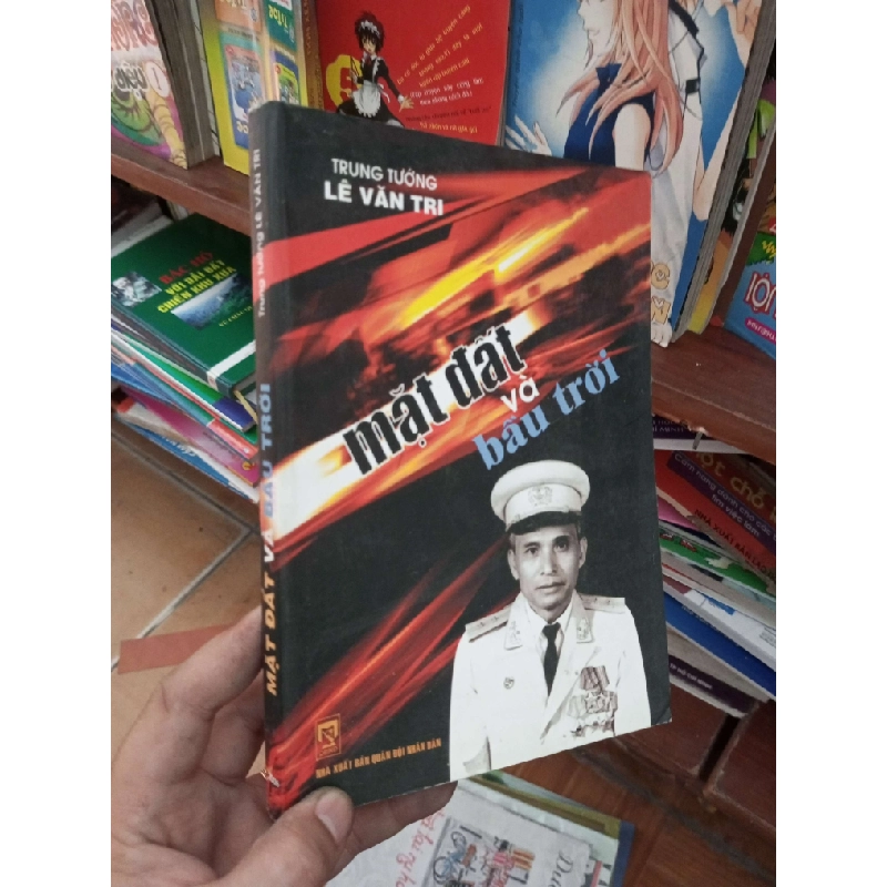 Mặt đất và bầu trời - Văn Tri 2006 Lịch sử Việt Nam VAVO-AK19 935971