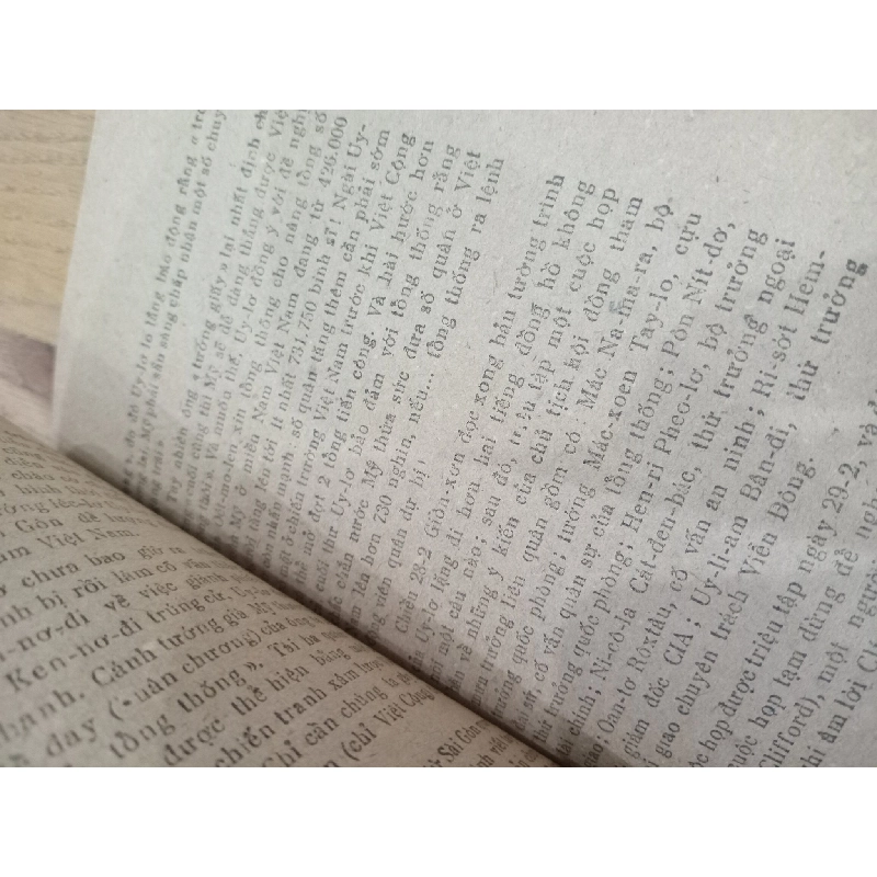 Hai mươi mùa xuân thầm lặng - Mai Thanh Hải 567786