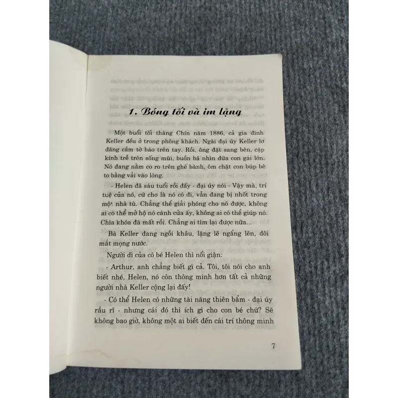 BÀ ĐẠI SỨ - LORENA A.HICKOK 574378