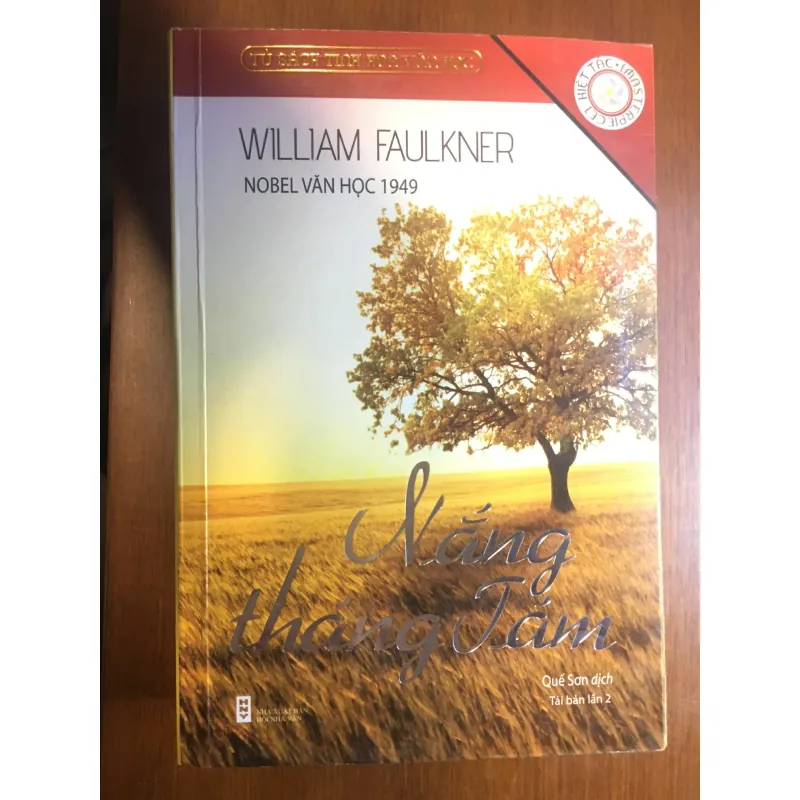 [KINH ĐIỂN] Nắng tháng tám - William Faulkner 576114