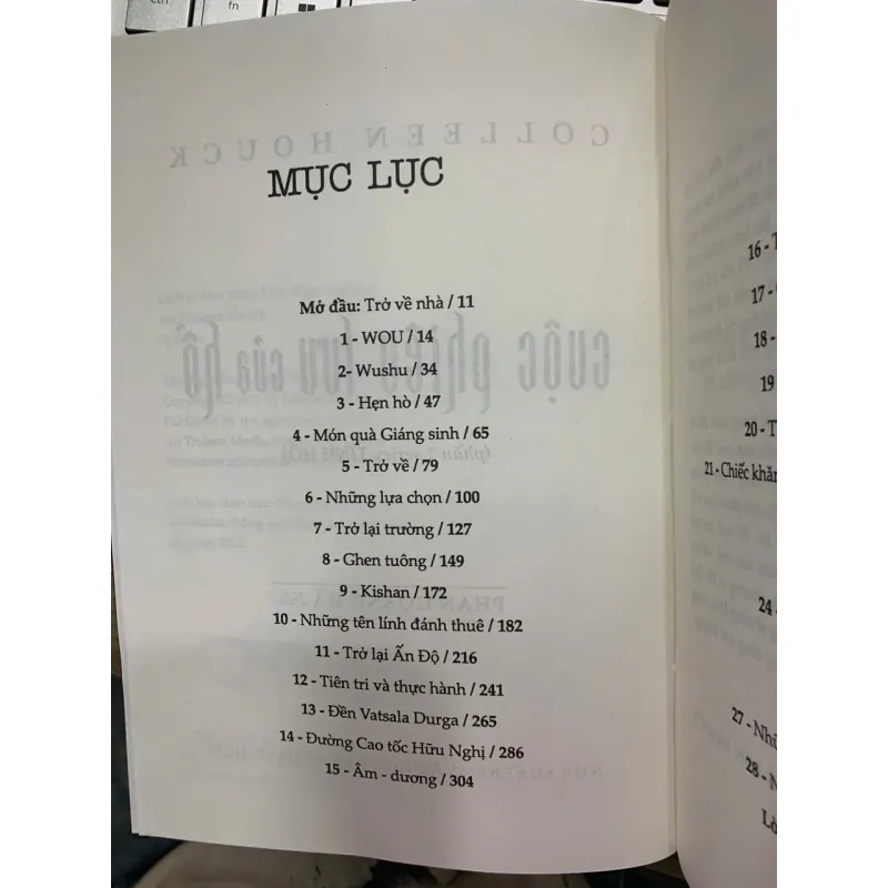 CUỘC PHIÊU LƯU CỦA HỔ - COLLEEN HOUCK 574146
