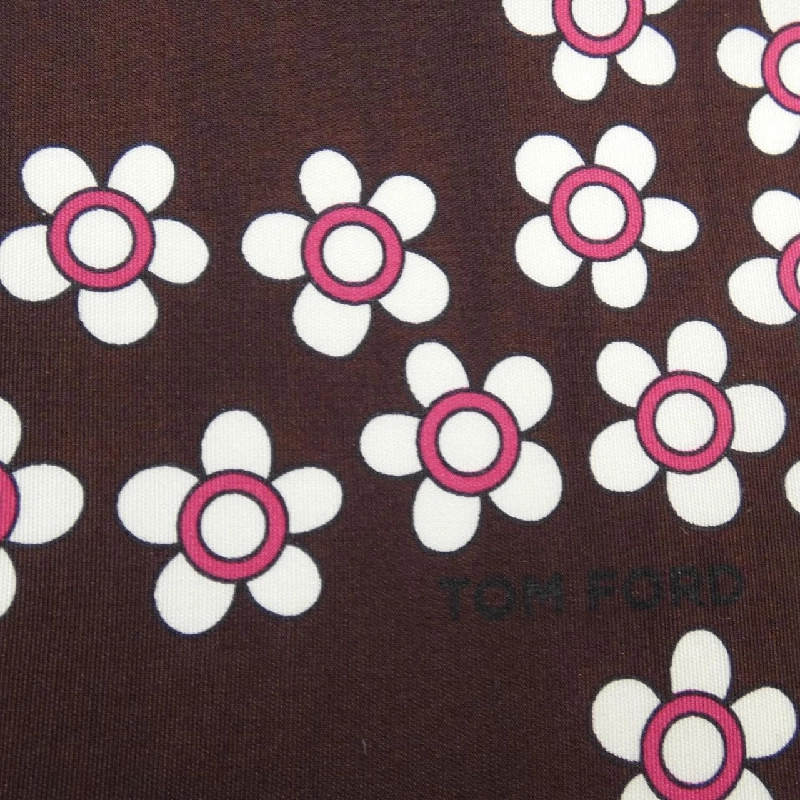 Khăn quàng TOM FORD - Hàng hiệu Authentic 833751