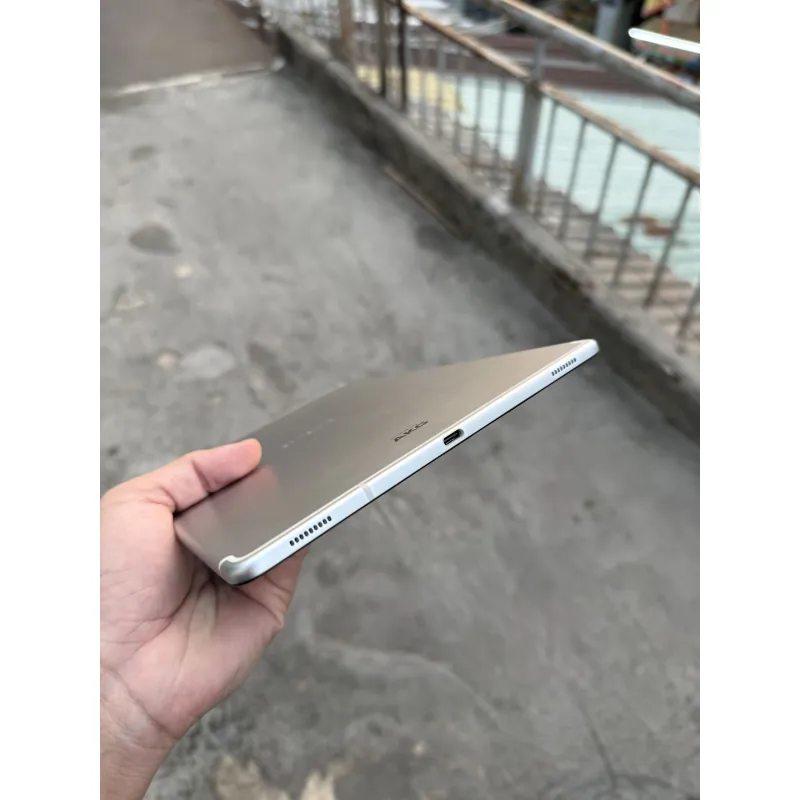 Samsung galaxy Tab S5e ram 4/64gb chíp snapdragon ,Màn super AMOLED 10.5,4 loa lớn 1013604