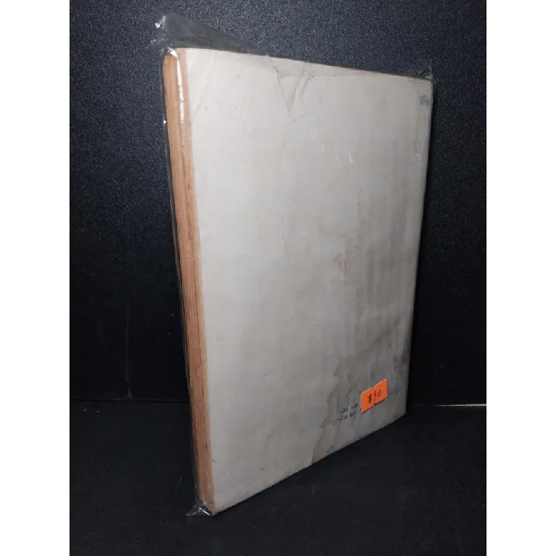 Phao-xto mới 70% bẩn bìa, ố vàng, tróc gáy nhẹ, có vệt nước I.V. Gớt HCM2603 VĂN HỌC 414712