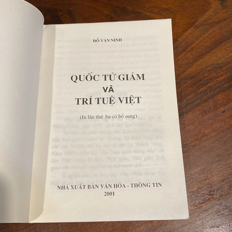 QUỐC TỬ GIÁM TRÍ TUỆ VIỆT (XB 2001) 503732