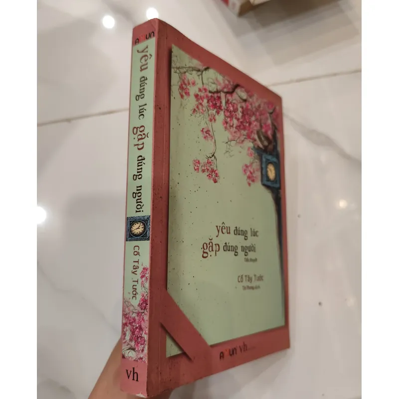 Yêu đúng lúc gặp đúng người  636965