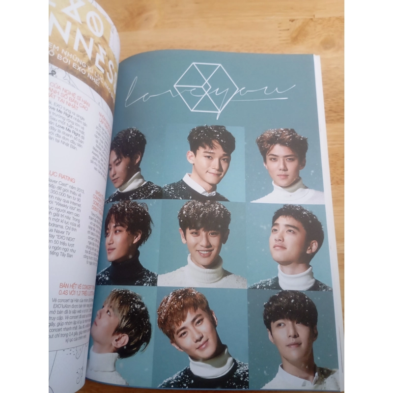 3 quyển fanbook tặng kèm mega poster 521689