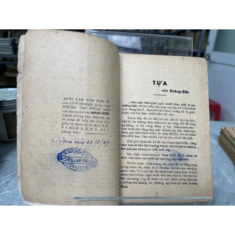 MƯỜI LĂM NĂM HẬN SỬ- LÝ VĂN SÂM 704085