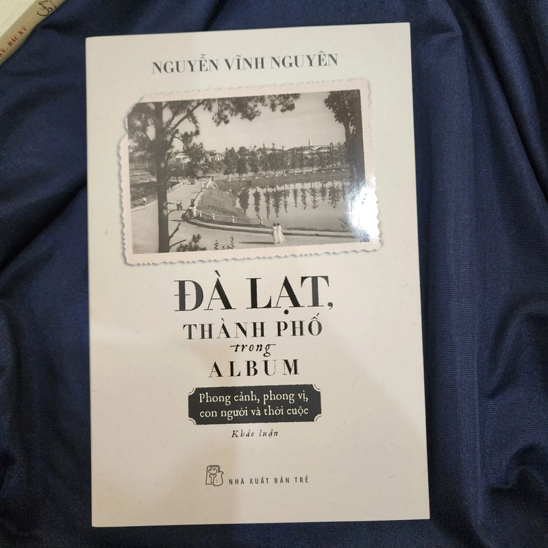 Đà Lạt thành phố trong album phong cảnh, phong vị, con người và thời cuộc | Vĩnh Nguyên 508959
