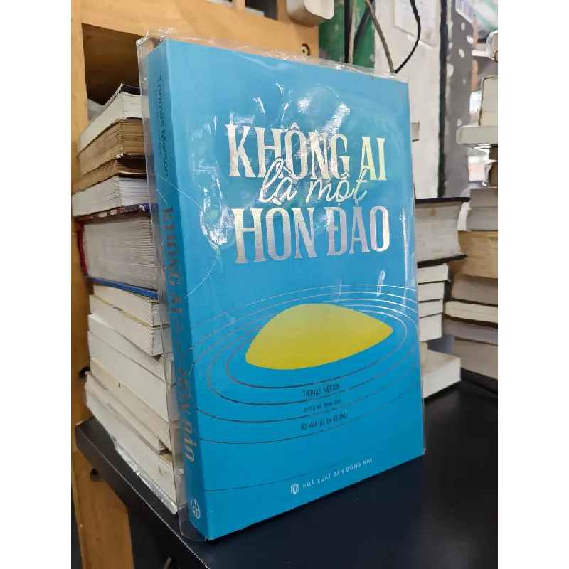 Không ai là một hòn đảo - Thomas Merton 693205