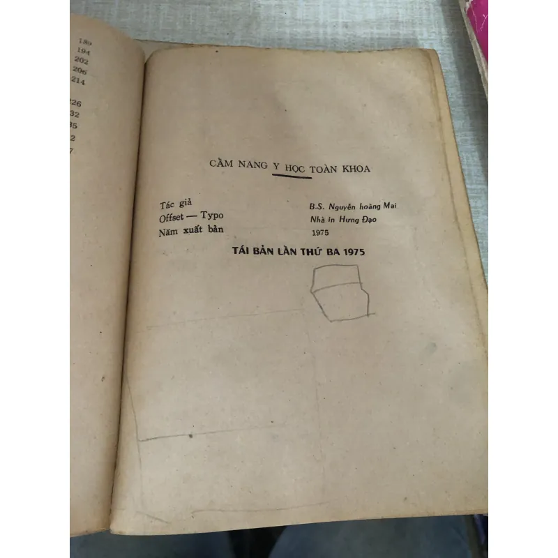 Cẩm nang y học toàn khoa 995102