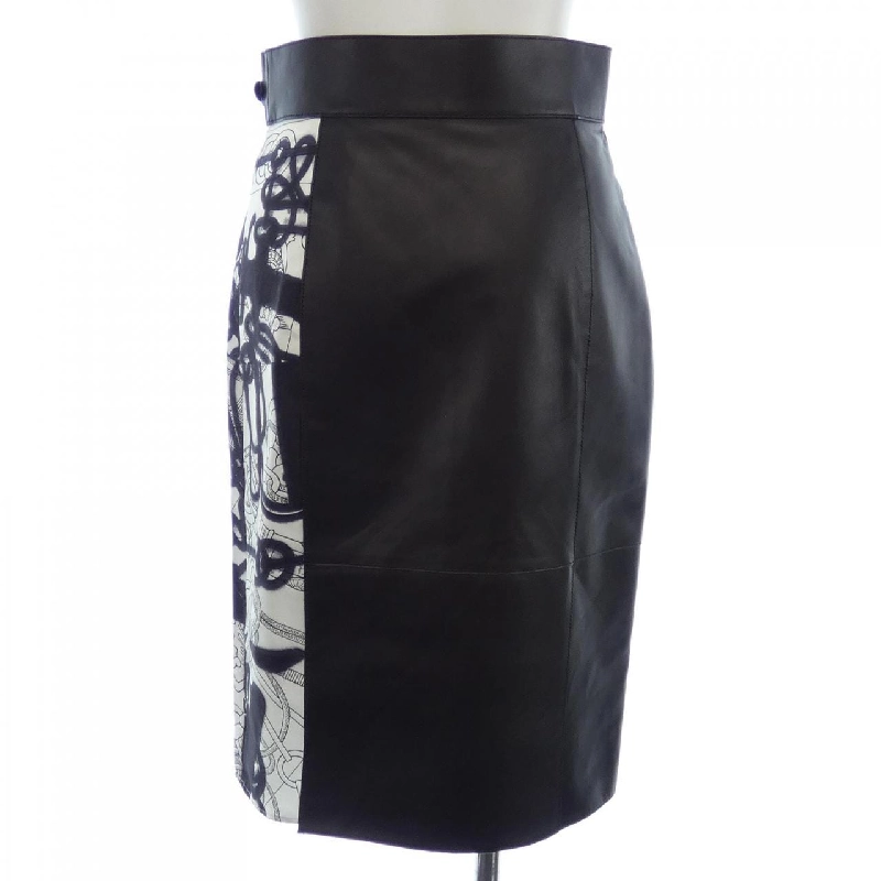 Váy HERMES CLIQUETIS TATTOO AQUARELLE 2E1308DZ 647285