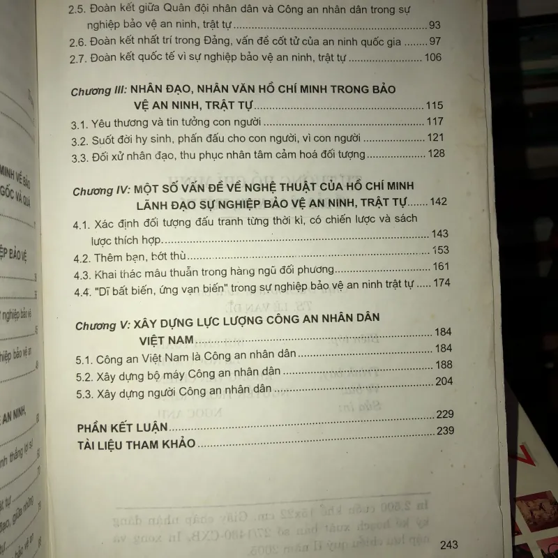 Tư tưởng Hồ Chí Minh về bảo vệ an ninh trật tự  778215