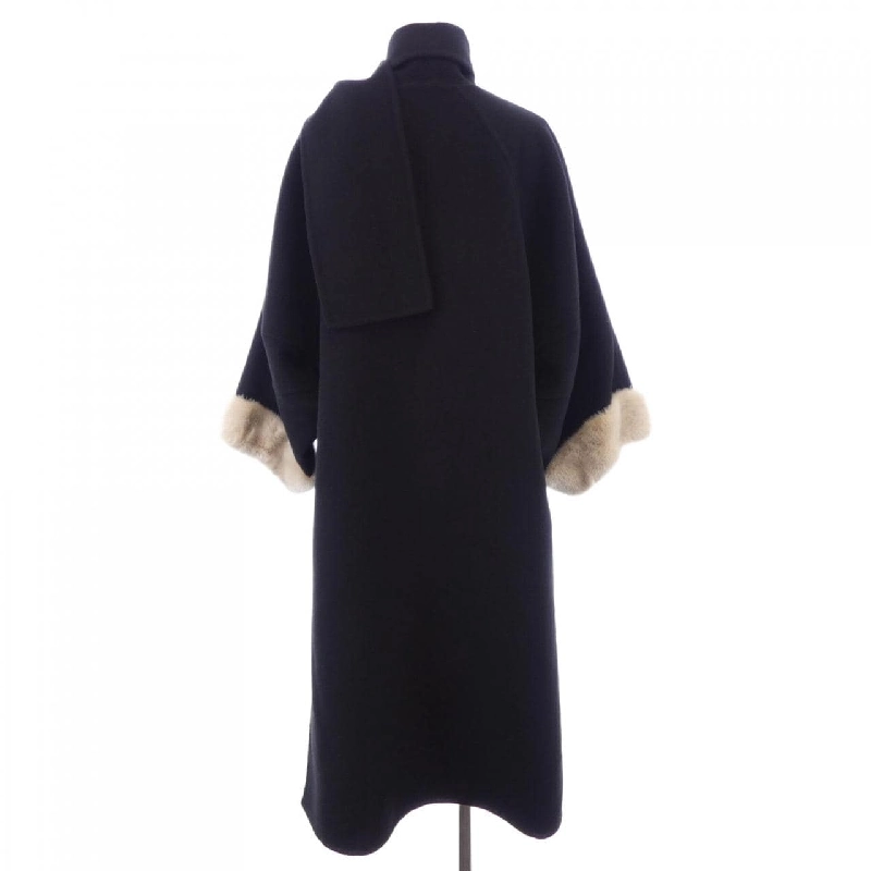 FENDI FF8450 W18 Áo khoác - Hàng hiệu Chính hãng 816633