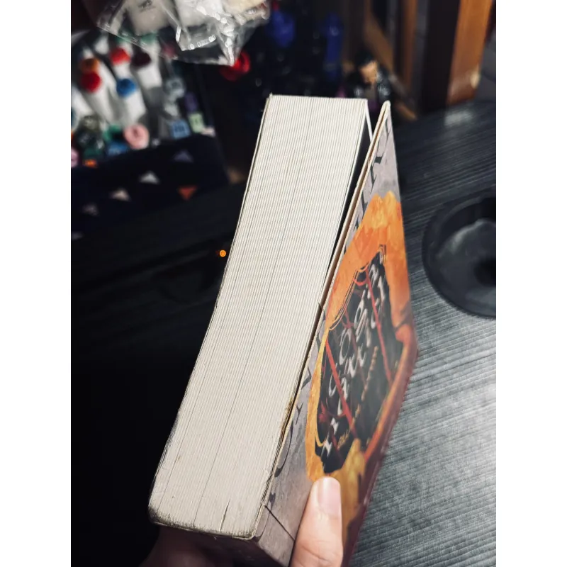 Cô gái mất tích 1025578