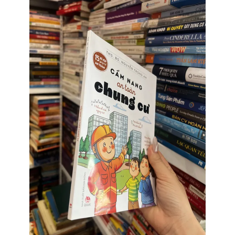 Cẩm nang an toàn chung chư 1044826