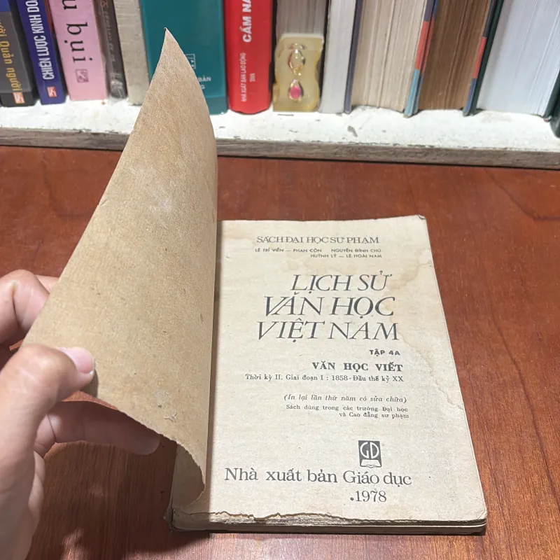 II Lịch Sử Văn Học Việt Nam: Văn Học Viết (Tập 4A) - 1978 789437