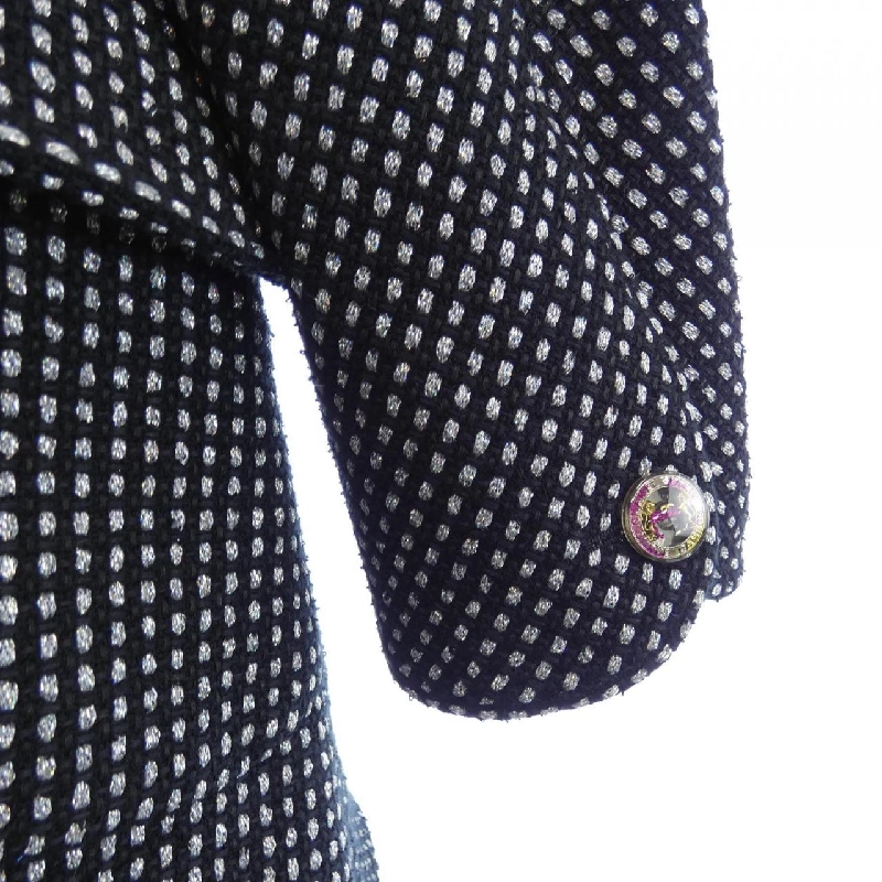 Áo khoác CHANEL P62792V48277 633191