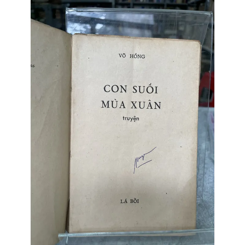 CON SUỐI MÙA XUÂN- VÕ HỒNG 704130