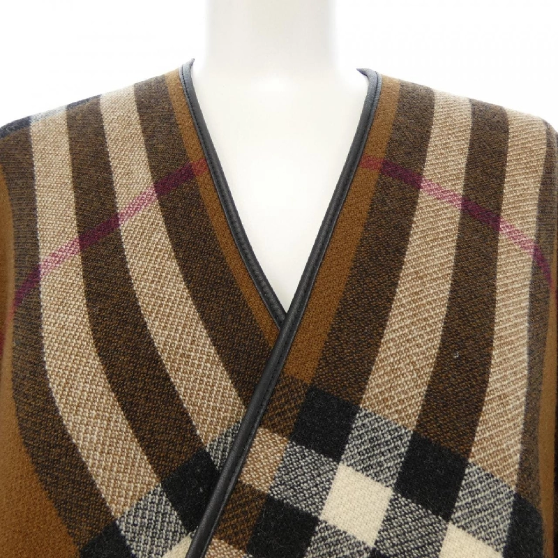 Áo choàng BURBERRY 642234