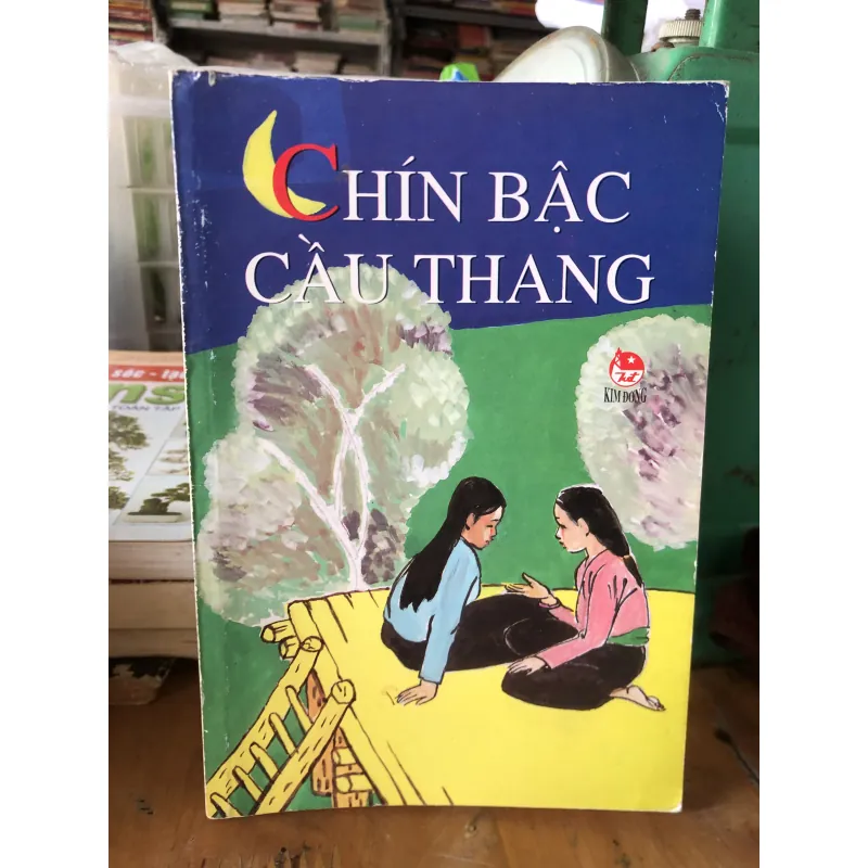 Chín bậc cầu thang 973618