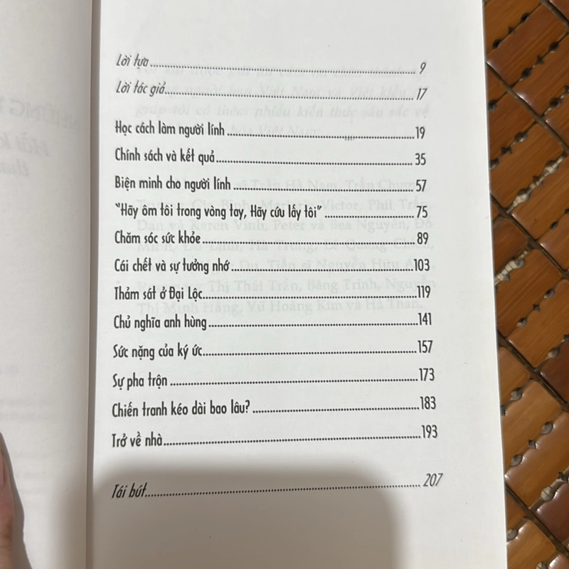Những bài học chiến tranh - John Merson 534353