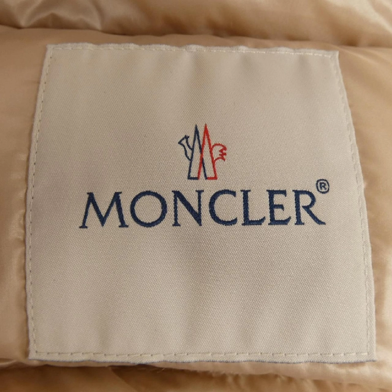 Áo khoác lông vũ MONCLER 643984