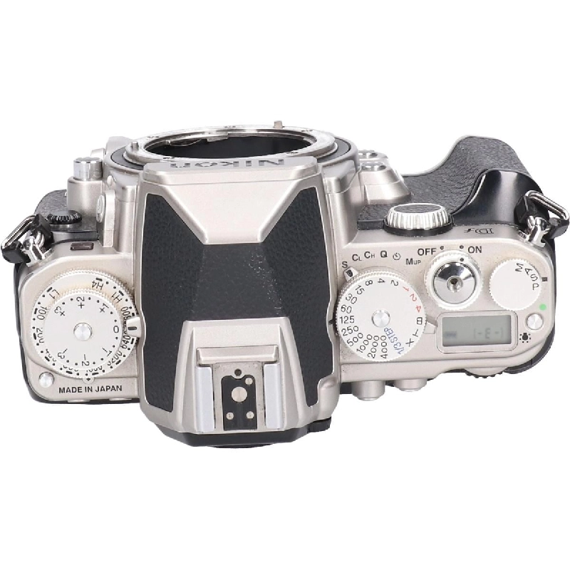 ＤＦ - Hàng hiệu Authentic 879656