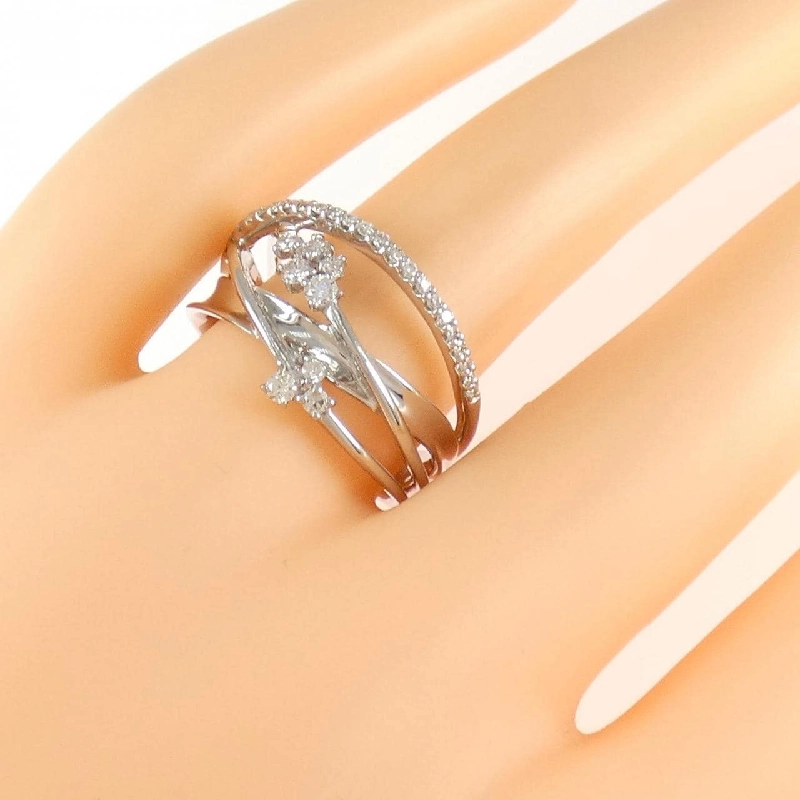 Nhẫn kim cương K18WG 0.33CT 668326