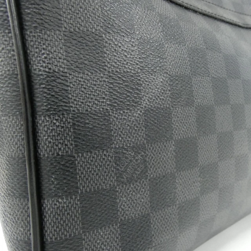 Túi xách vai Louis Vuitton Damier Graphite District PM N41028 - Hàng hiệu Chính hãng 802629