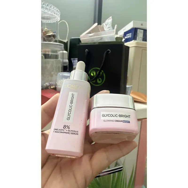 Pass lại Bộ Tinh chất và kem dưỡng L’oreal sáng da, mờ thâm nám 694529